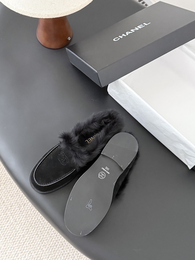 Ch**el loafers